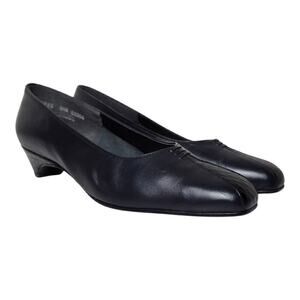 California Magdesian Black Leather Pumps Vintage Women's Size 8.5 M